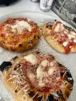 Pizzería Los Dos Hermanos - Image 9