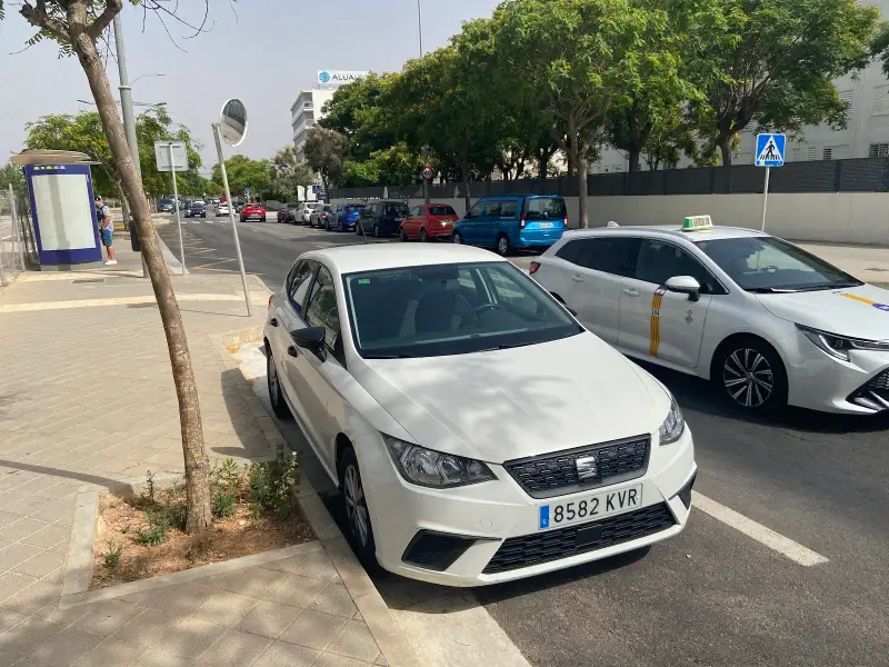 Autos Nifers - Bild 1