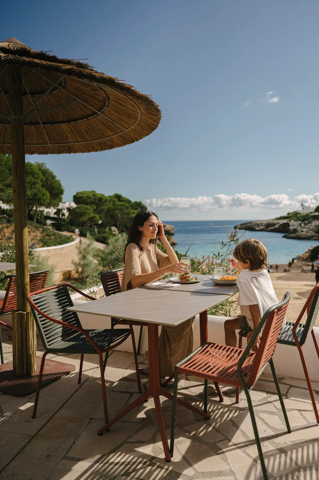 Saladina Beach Bar - Image 1