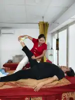 Rakthai Thai Massage - Bild 8