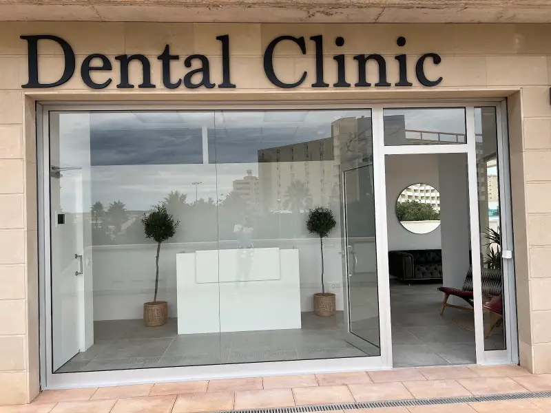 Dental Clinic Magaluf - Bild 1