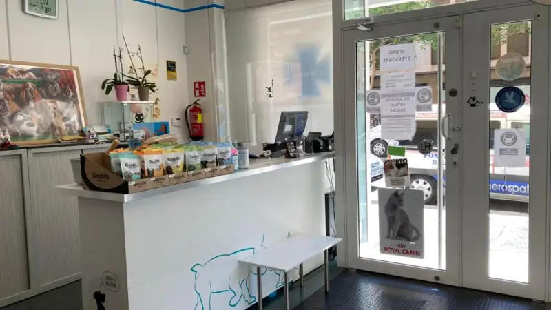 Clinica Veterinària Arxiduc - Bild 1