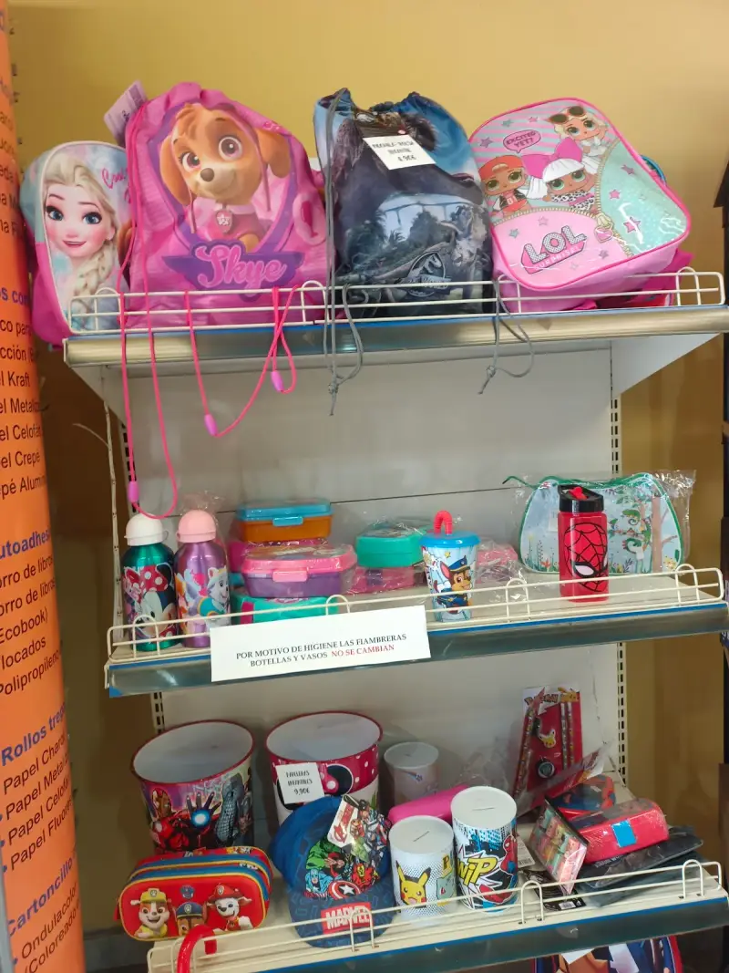 Copisteria Imprenta Papeleria GDT - Bild 1