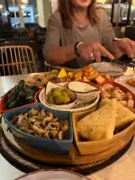 TIMBOL Tapas Bar Café - Bild 4