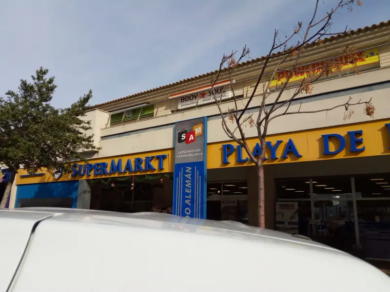 SAM Gourmet Markt - Image 1