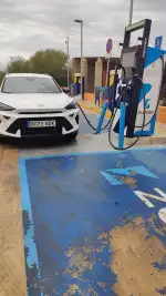 Benzineria Just Fuel - Bild 9