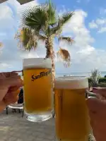 Beach Club y Cocktail Bar La Pedrisa - Image 2