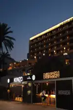 BUNSEN BURGER - Image 6