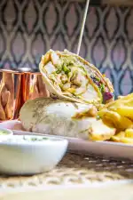 Pins Padel Club House - Bild 4