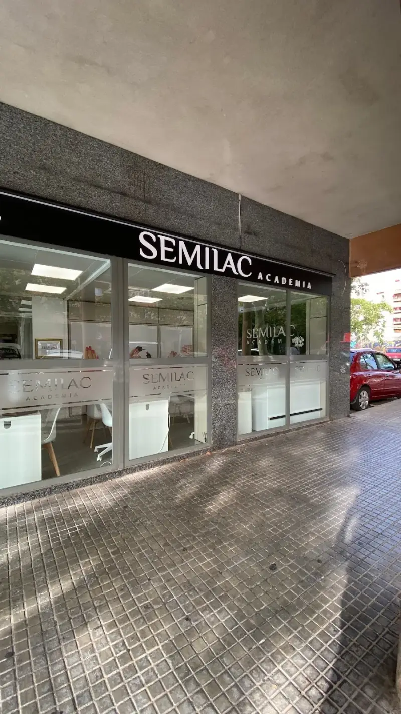 Beauty and shop Semilac - Bild 1