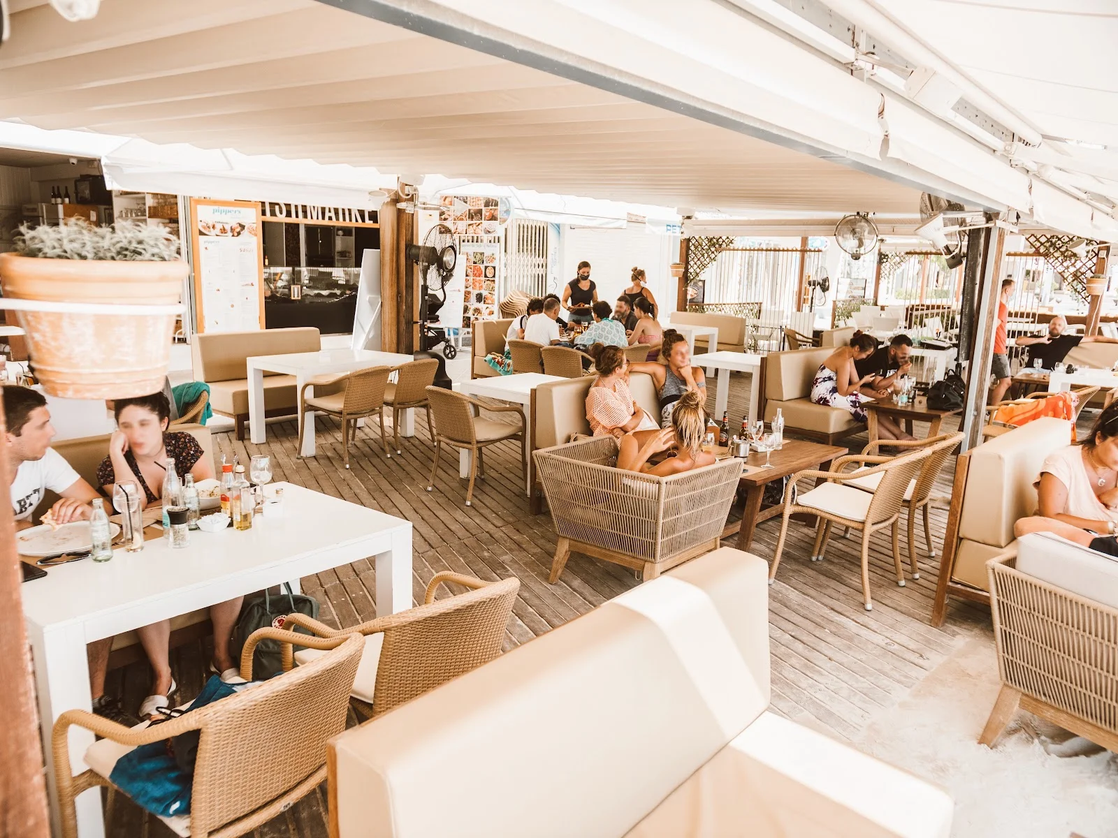 Pippers Restaurant Mediterrani - Image 1
