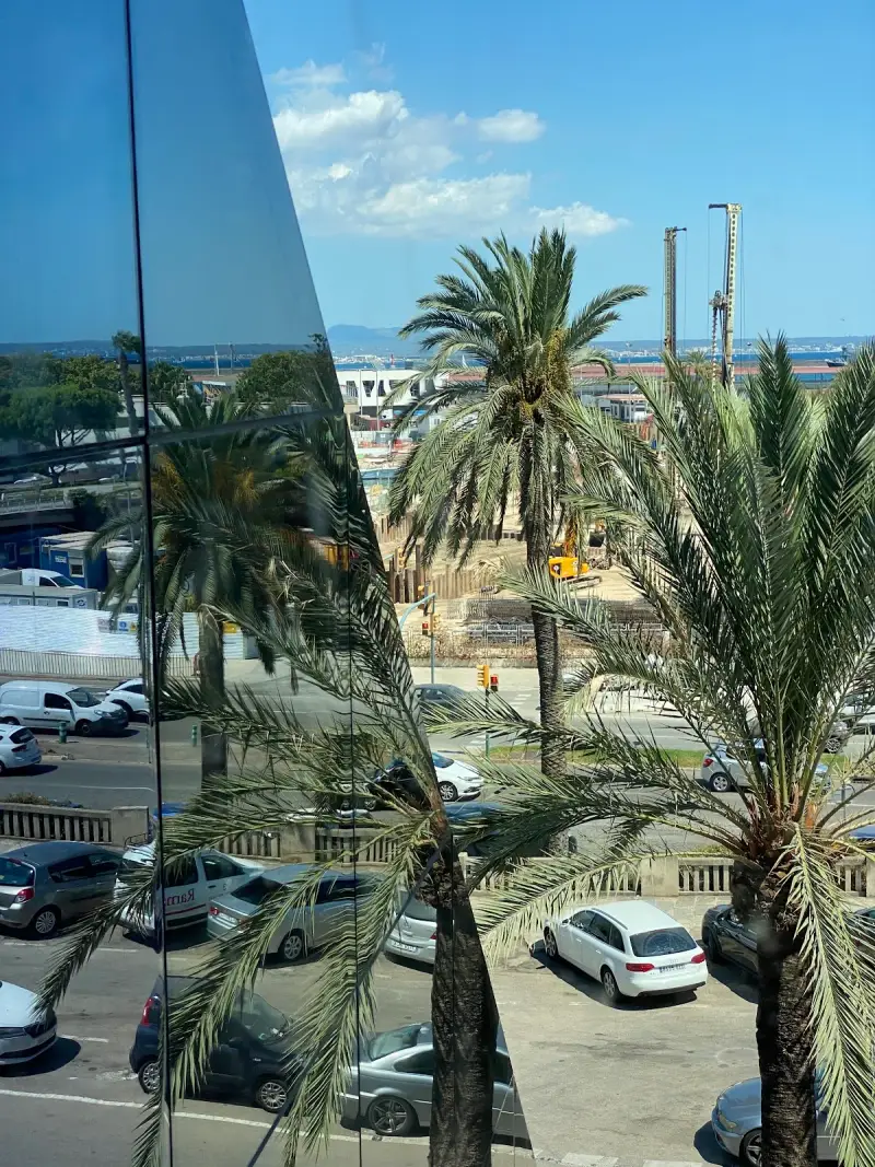 Derma Clinic Palma, Dr. Loehnert - Bild 1