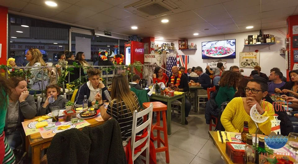Bar & Pizzería Es Fortí - Bild 1