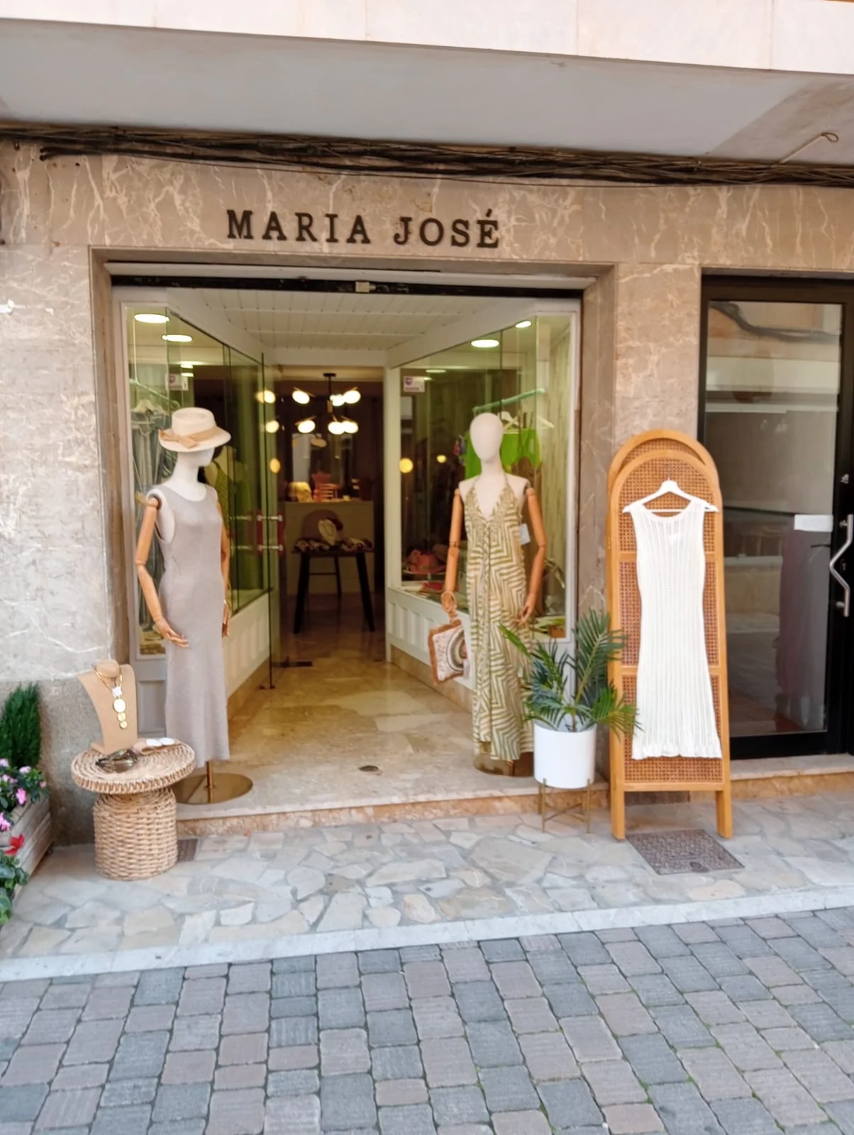 Maria José