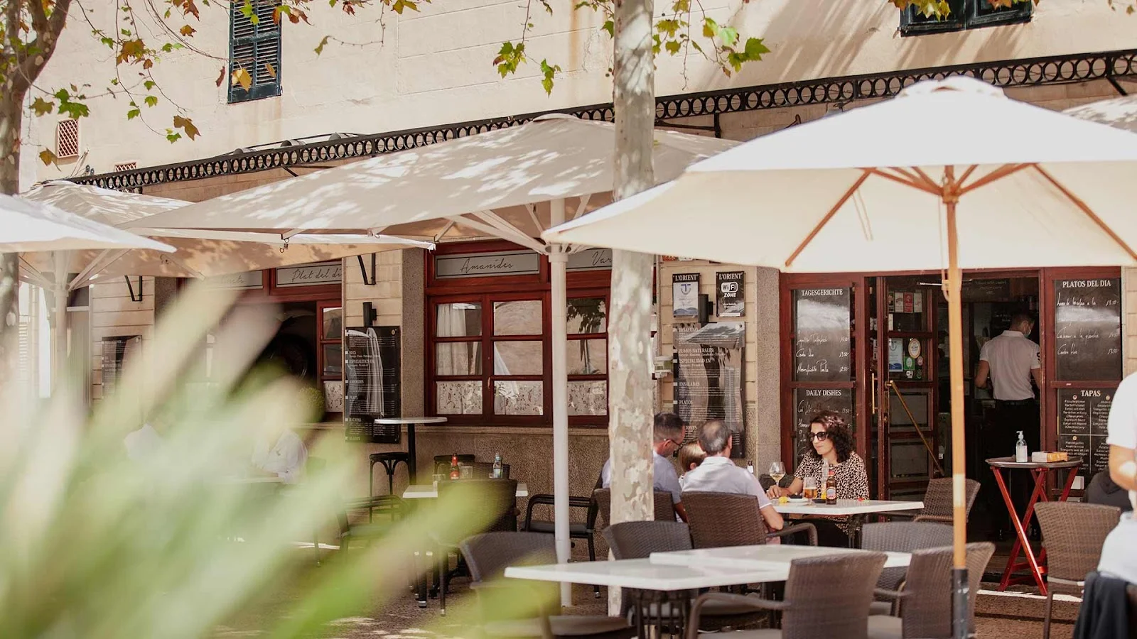 Cafè-restaurant l'Orient - Bild 1