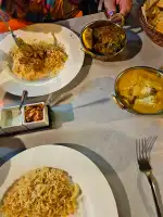 Saffron Desi - Bild 4