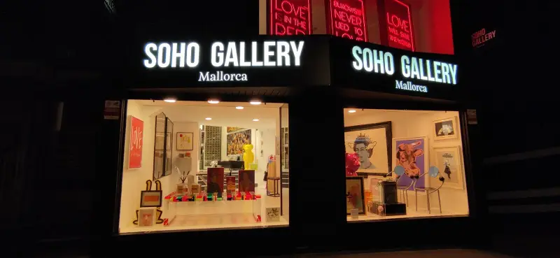 Gallery RED Downtown - Bild 1