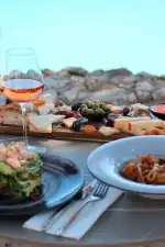 Sa Cala Beach Club - Image 4