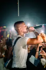 OCEANS ROOM - Image 8