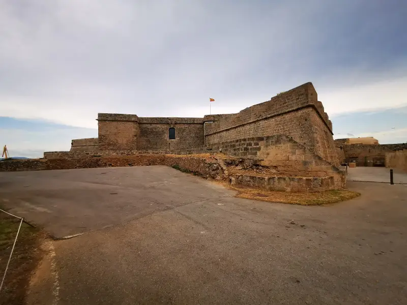 Museu Històric Militar de Sant Carles - Bild 1