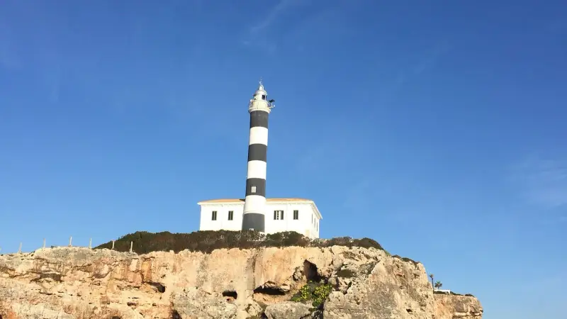 Portocolom Yachting - Image 1