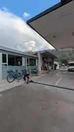 Benzinera Repsol - Bild 9