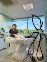 Dra. Salomé Pelle | Clínica Estética y Medicina Estética - Bild 4