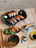 Marui Sushi Bar & Japanese Restaurant - Bild 3