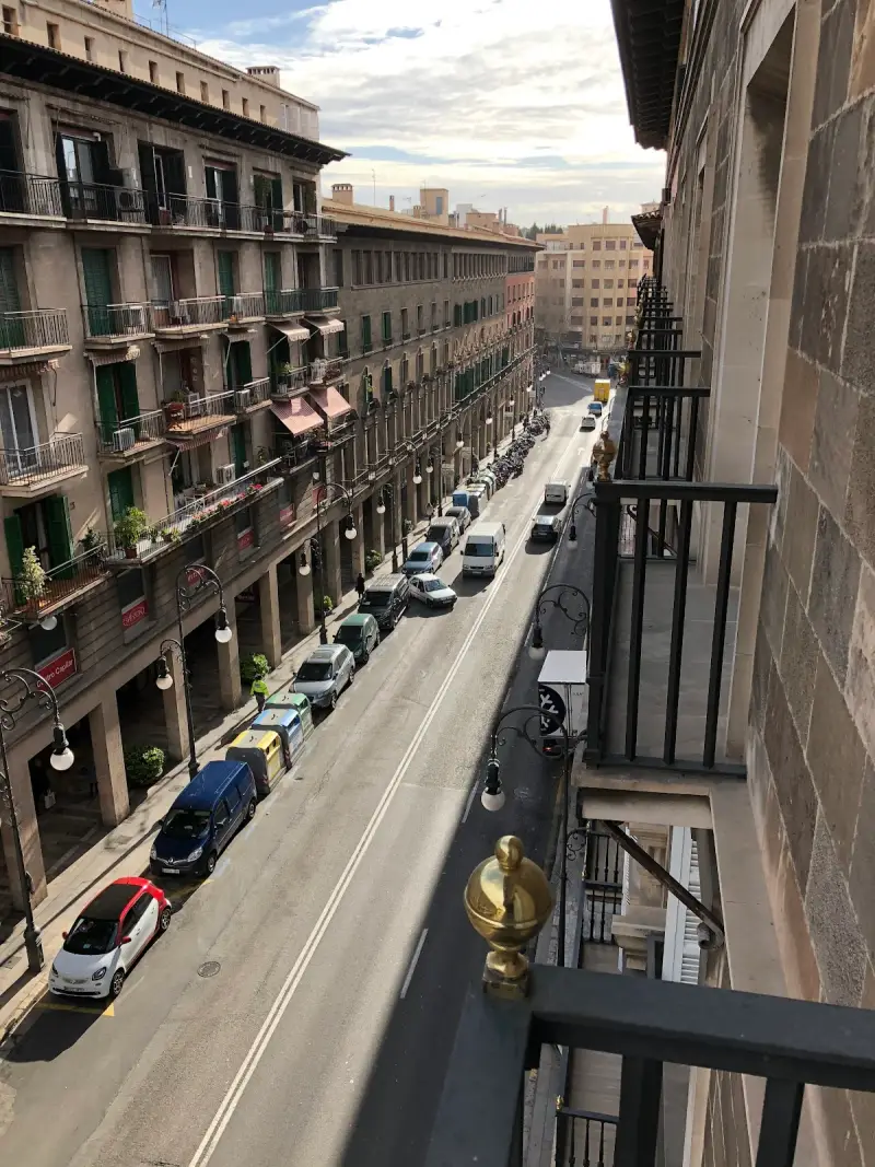 Meuser - Benito & Asociados - Bild 1