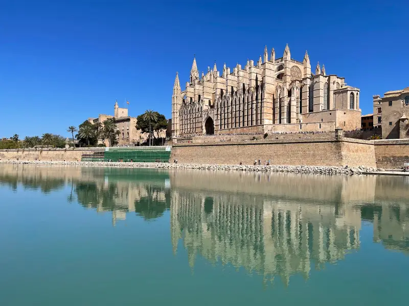 Catedral-Basílica de Santa María de Mallorca - Bild 1