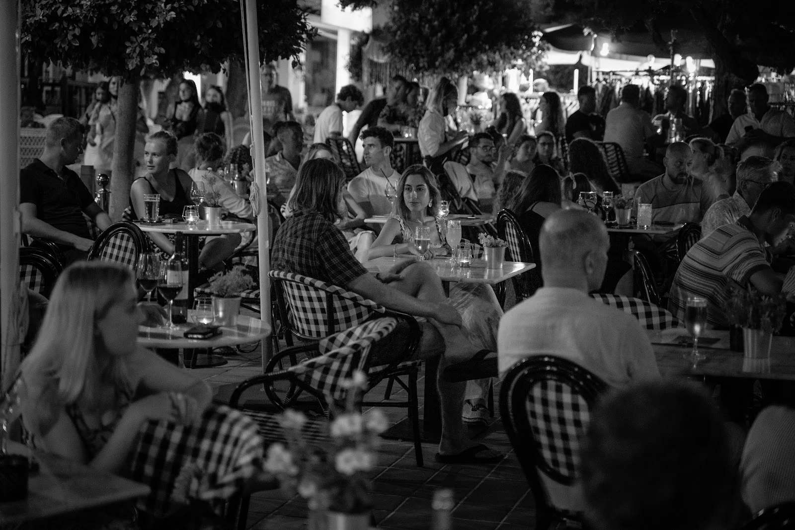 Bistro Noir - Image 1