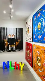 VALENTINO INDIANA GALLERY - Bild 8