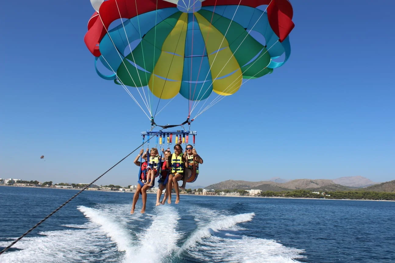 Funny beach watersports - Bild 1