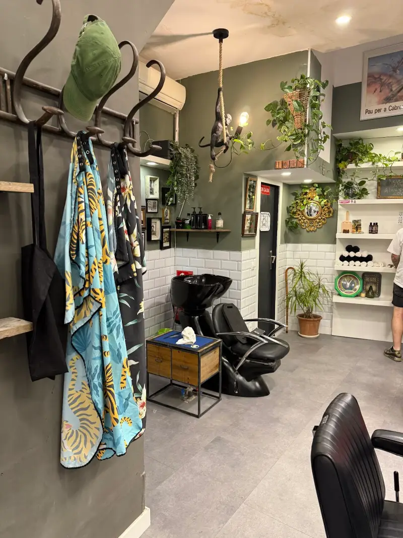 Lobo Barber and Parlour - Bild 1