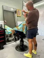 Lobo Barber and Parlour - Bild 10