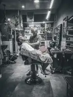 Lobo Barber and Parlour - Bild 9