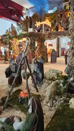 Parròquia Sagrada Família - Bild 6