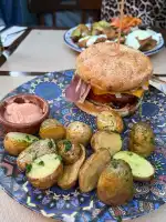 Temple Natura Café Garden - Imagen 7