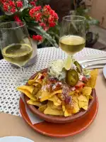 Temple Natura Café Garden - Imagen 9