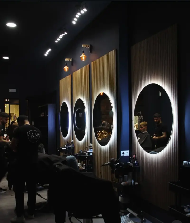 Mann barber bar - Bild 1