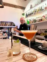 Bishop Wine Studio - Bild 9