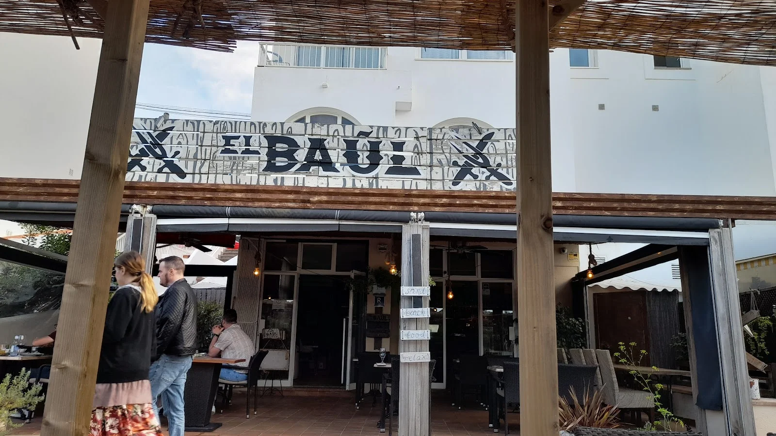 El Baúl Restaurant - Imagen 1