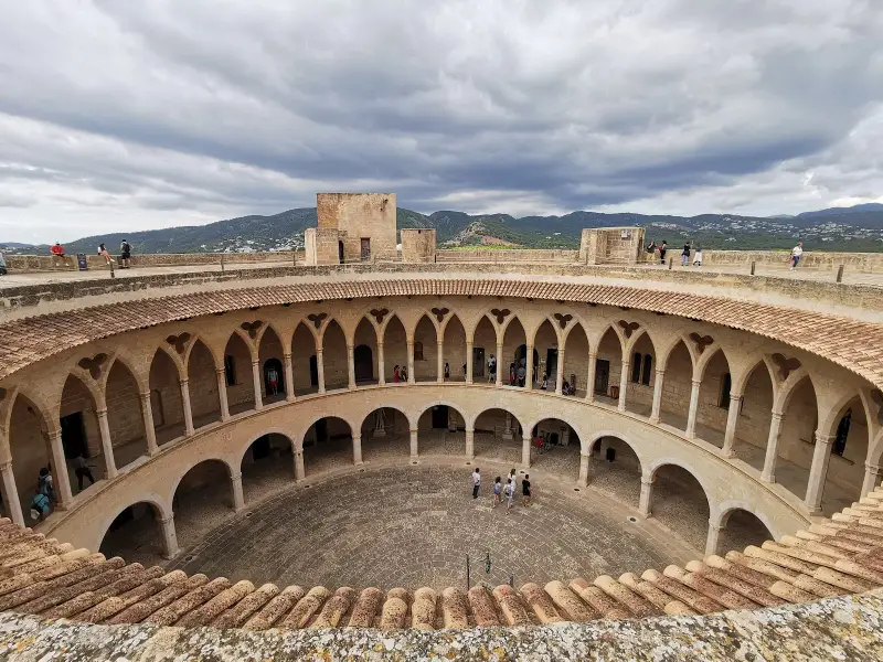 Castell de Bellver - Bild 1