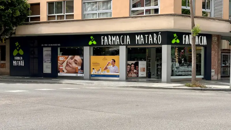 FARMACIA MATARÓ - Bild 1