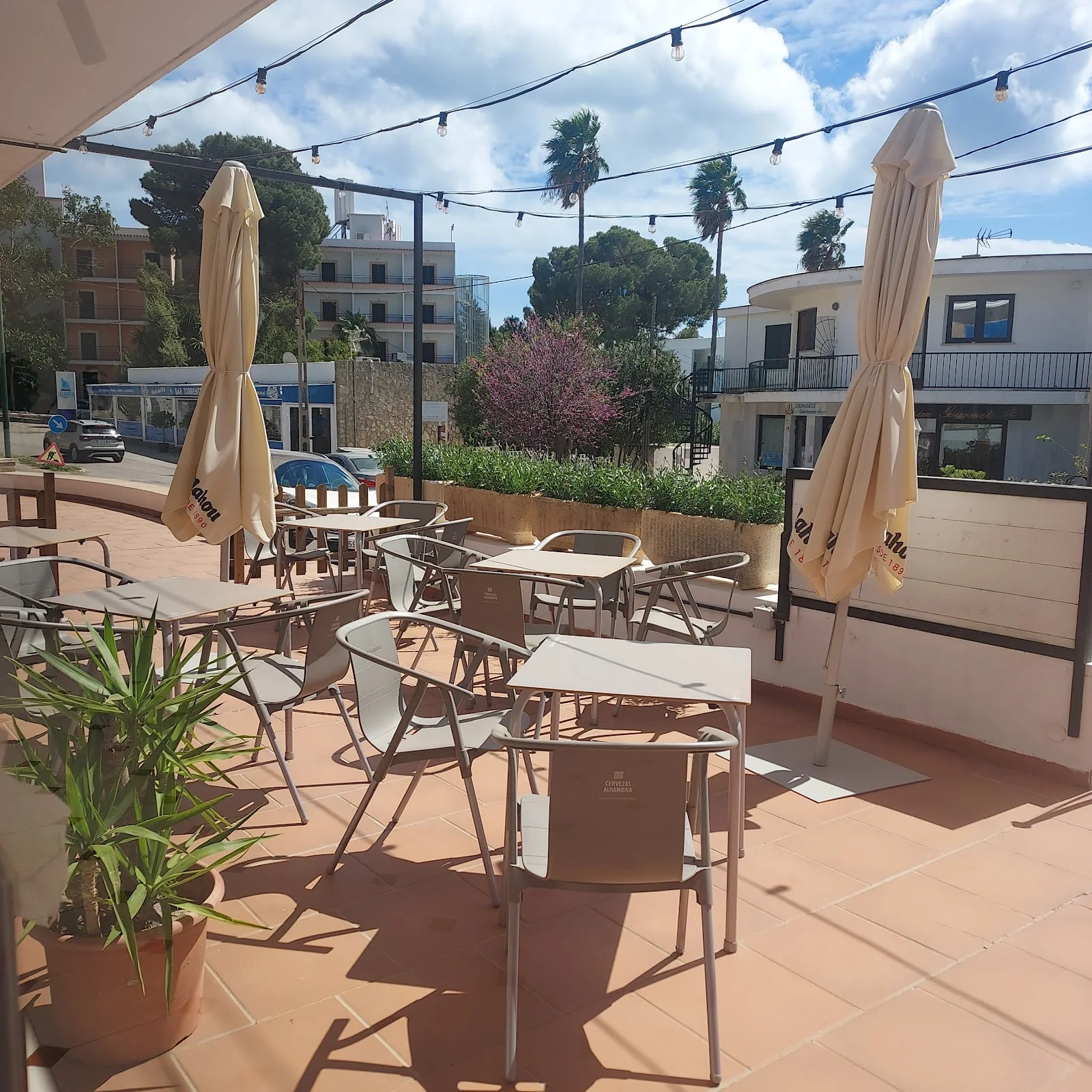 Carmela Cocina Mediterranea - Image 1