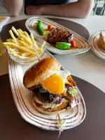 Mama Muú Steakhouse - Image 4