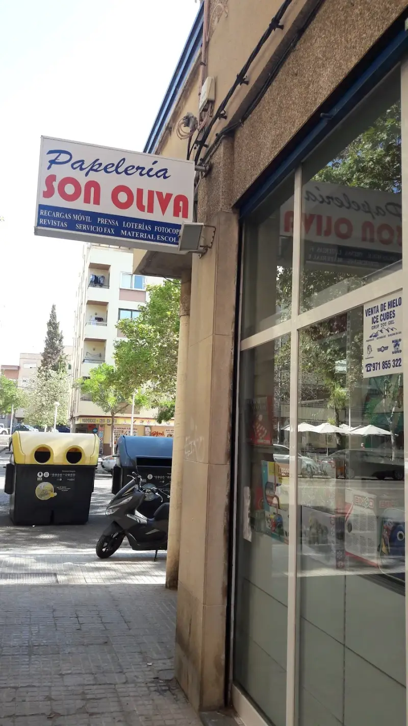 Papelería Son Oliva - Bild 1