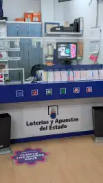 Papelería Son Oliva - Bild 8