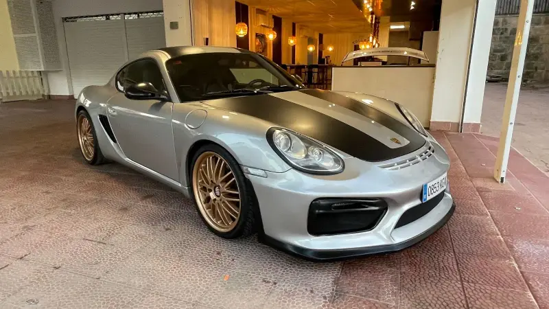 Boxster Sports Car Lounge - Bild 1