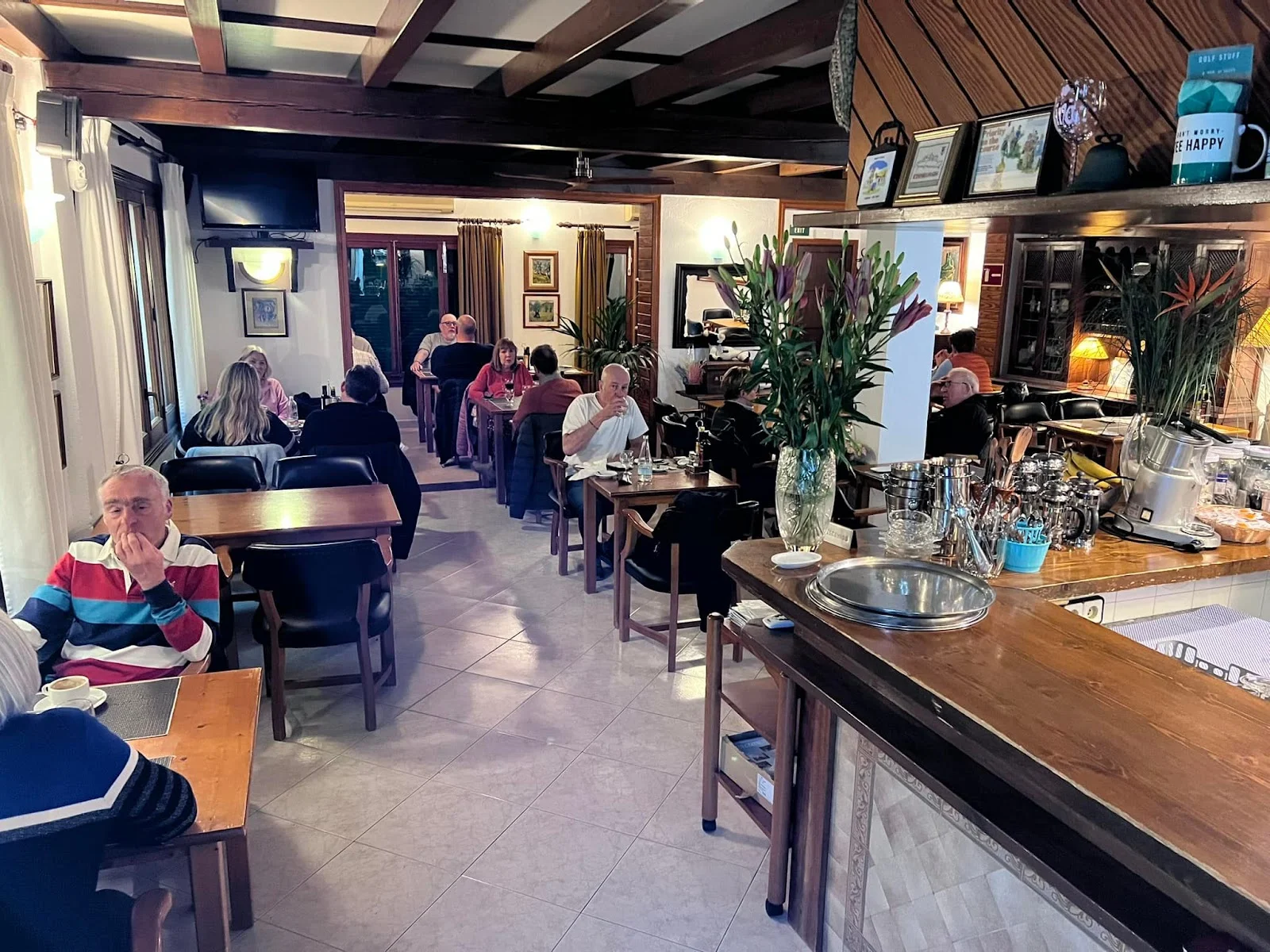 Bar Coral